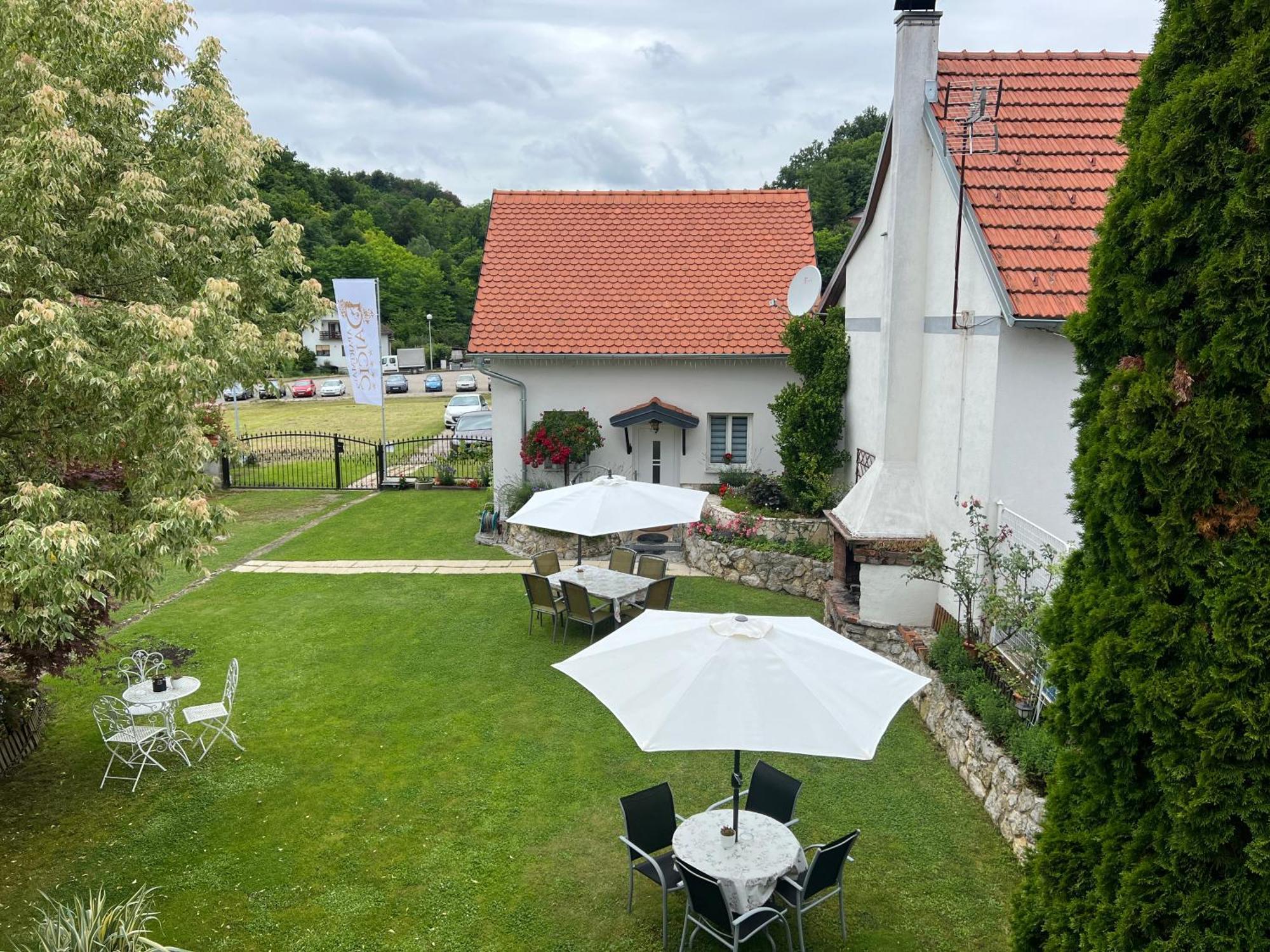 Holiday House Apartments Dajcic Varasdfürdő Kültér fotó
